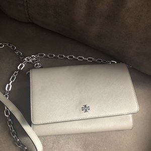 Tory Burch grey purse/wallet on chain.